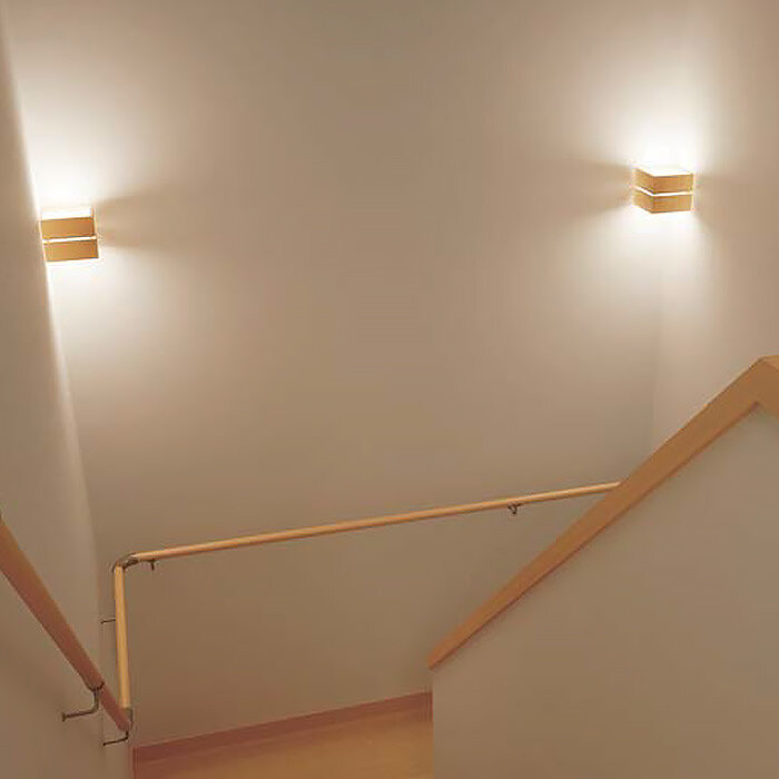 階段廊下コーナー専用の間接光ブラケット・全４色 （間接照明） 