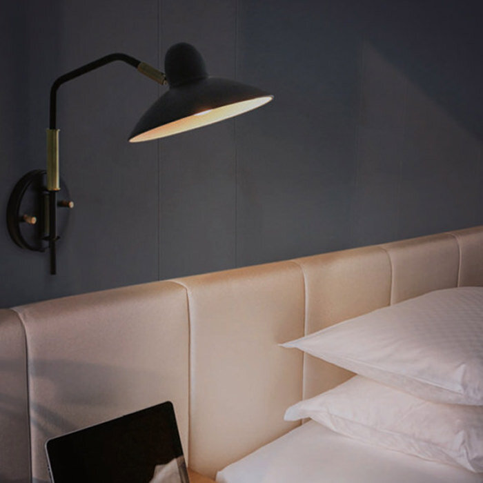 アンティーク調のAs.Bracket Lamp・全2色 (寝室)