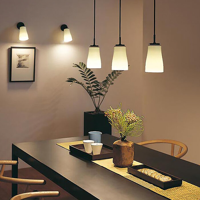 和風ダイニングに波佐見焼ペンダントライト  （和室） 