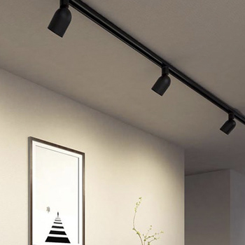 KURO スポットライト・60W相当 電球色 | ダクトレール用｜照明の