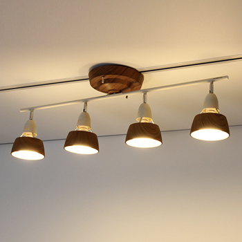 リモコン式 シーリングスポットライト・10~12畳 ベージュ×ホワイト