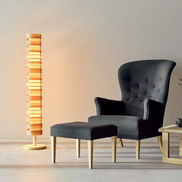 インテリア照明JAKOBSSON LAMP・円柱型 H1335mm 北欧フロアランプのディテール写真1