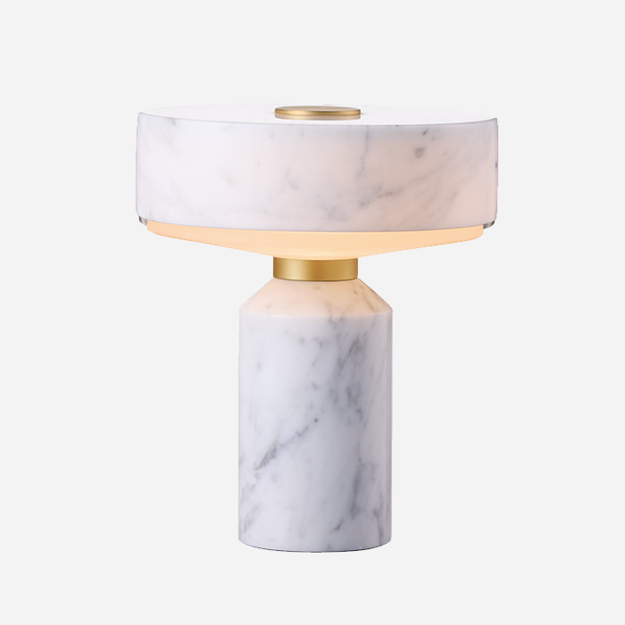 Marble テーブルランプ｜ホワイトの商品画像