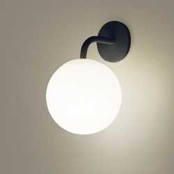 Sphere ブラケットライト ブラック｜半埋込型 乳白アクリル球体