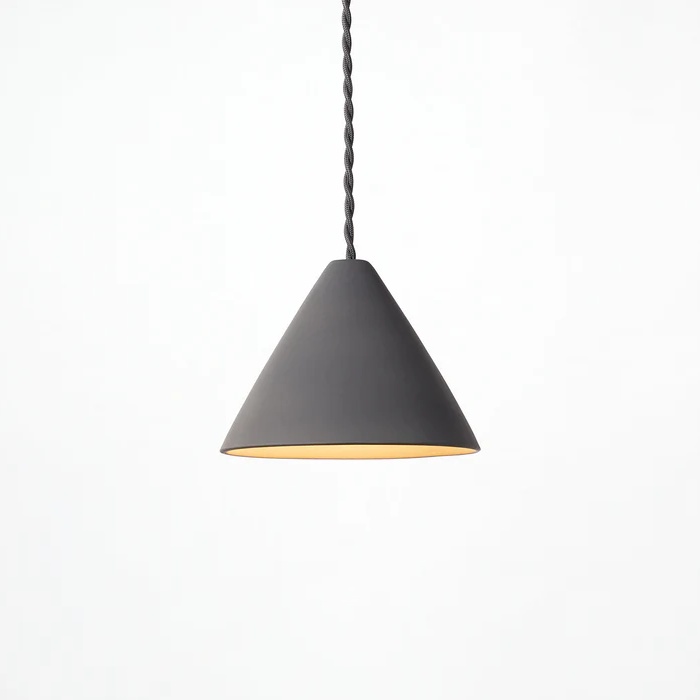 おしゃれな照明 Sugar-pendant セラミック ペンダントライト 40W｜ブラックの商品画像