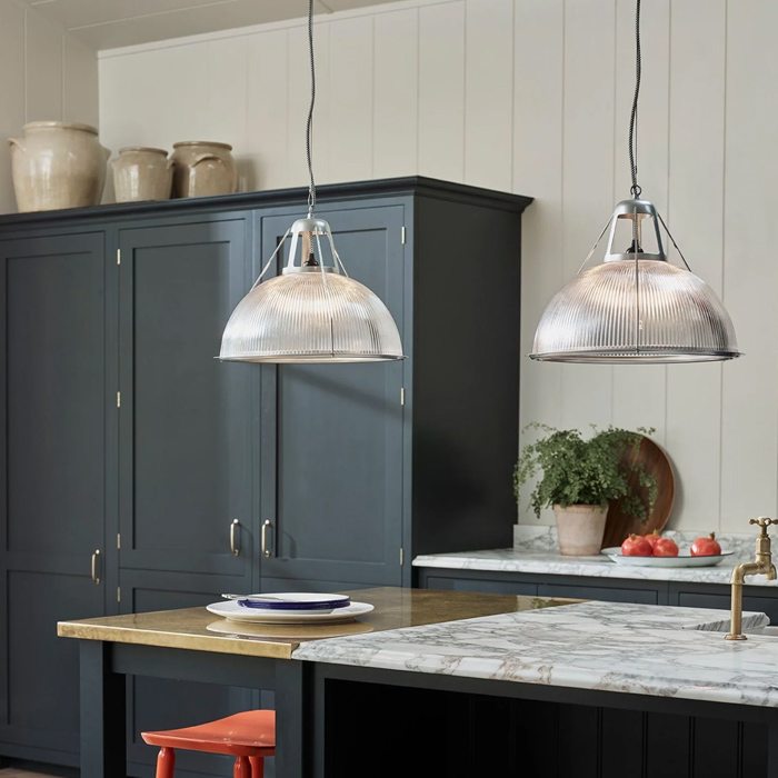 Phane Prismatic ペンダントライト | Original BTCの使用イメージ写真2