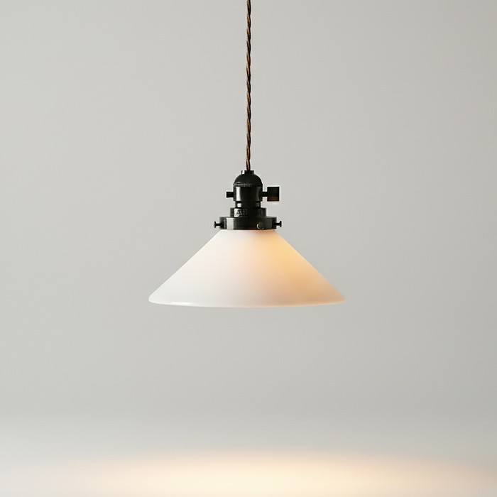 インテリア照明ツイストコード ラジオソケット ペンダントライト｜乳白のディテール写真1